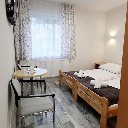 Apartament, Koniczynka Apartment *